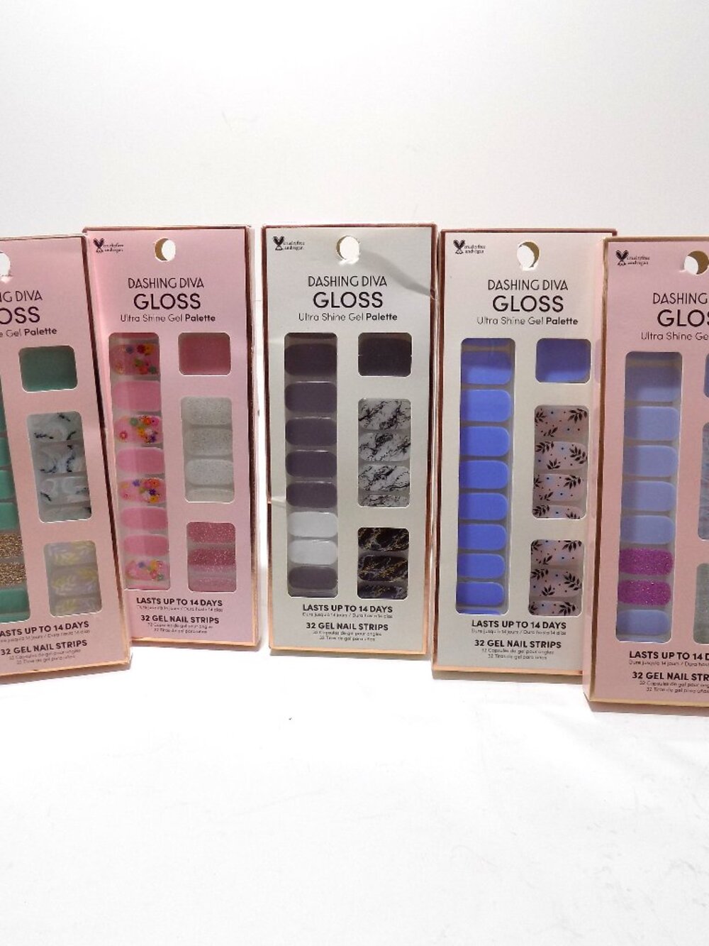 Bundle of Dashing Diva Gloss Gel Palette- 5 Packs of 32 Gel Nail Strips- New